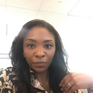 Meet your Posher, Bee